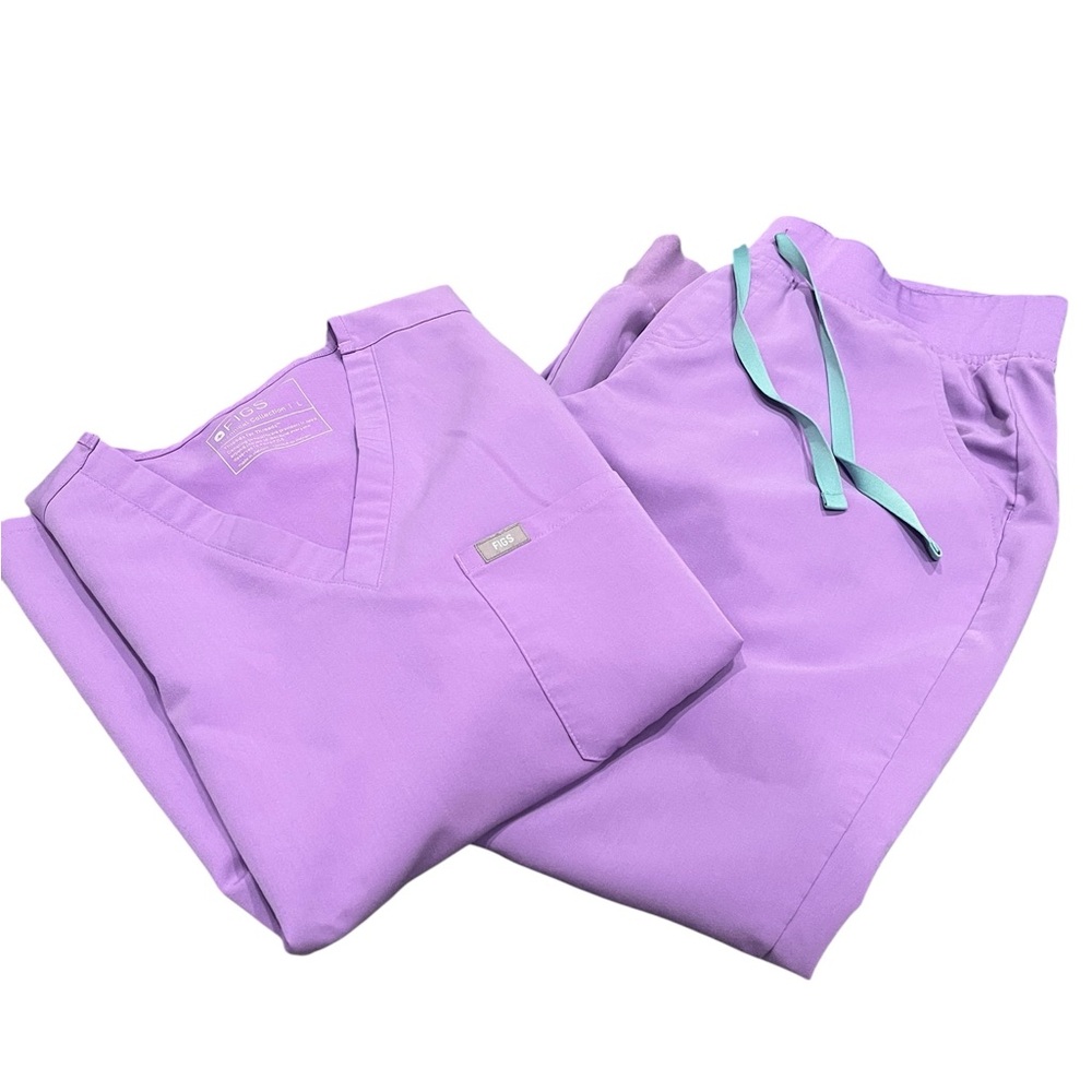 Figs Lilac Dawn Women’s Large Scrub Set Catarina and Zamora